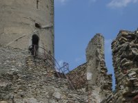 Kollmitz erster Bergfried mit Hocheinstieg vom Palas aus